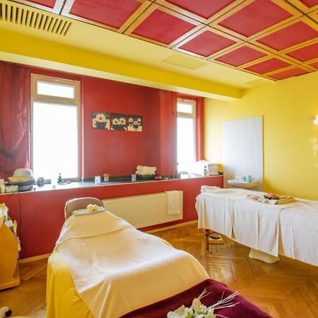 Ferien Hotel Rennsteigblick Friedrichroda Ngoại thất bức ảnh