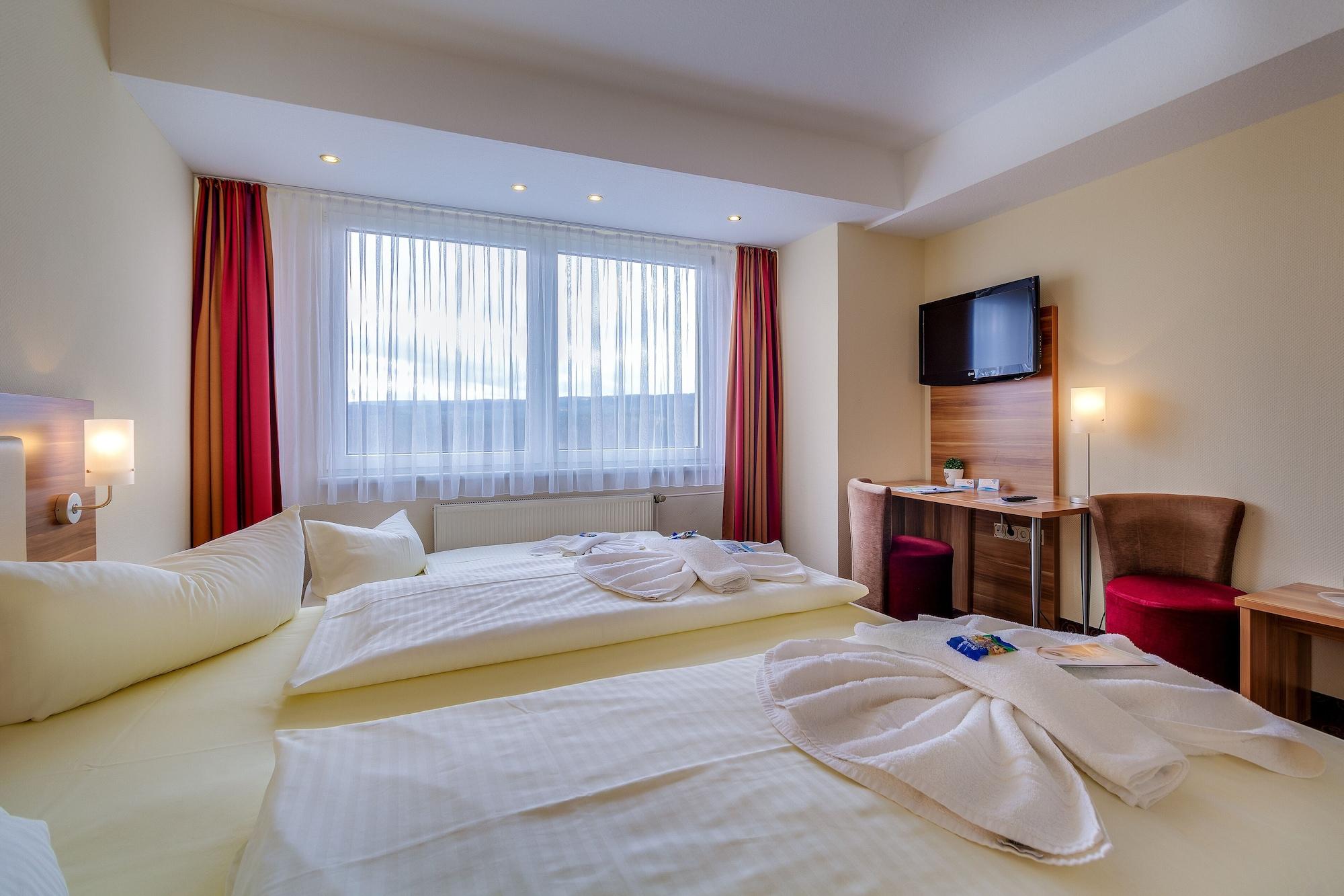 Ferien Hotel Rennsteigblick Friedrichroda Ngoại thất bức ảnh