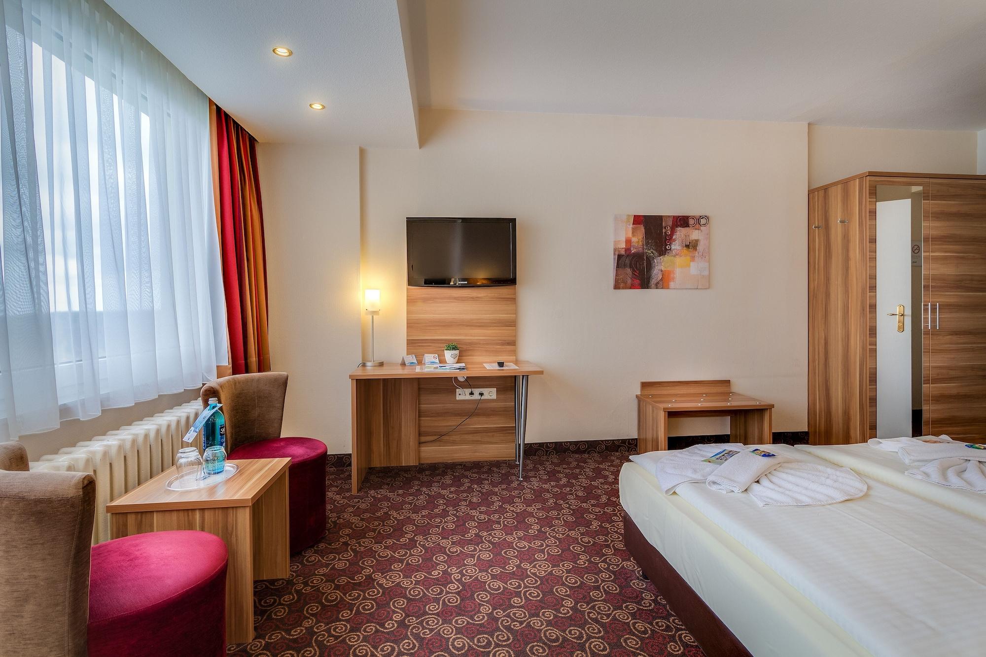 Ferien Hotel Rennsteigblick Friedrichroda Ngoại thất bức ảnh