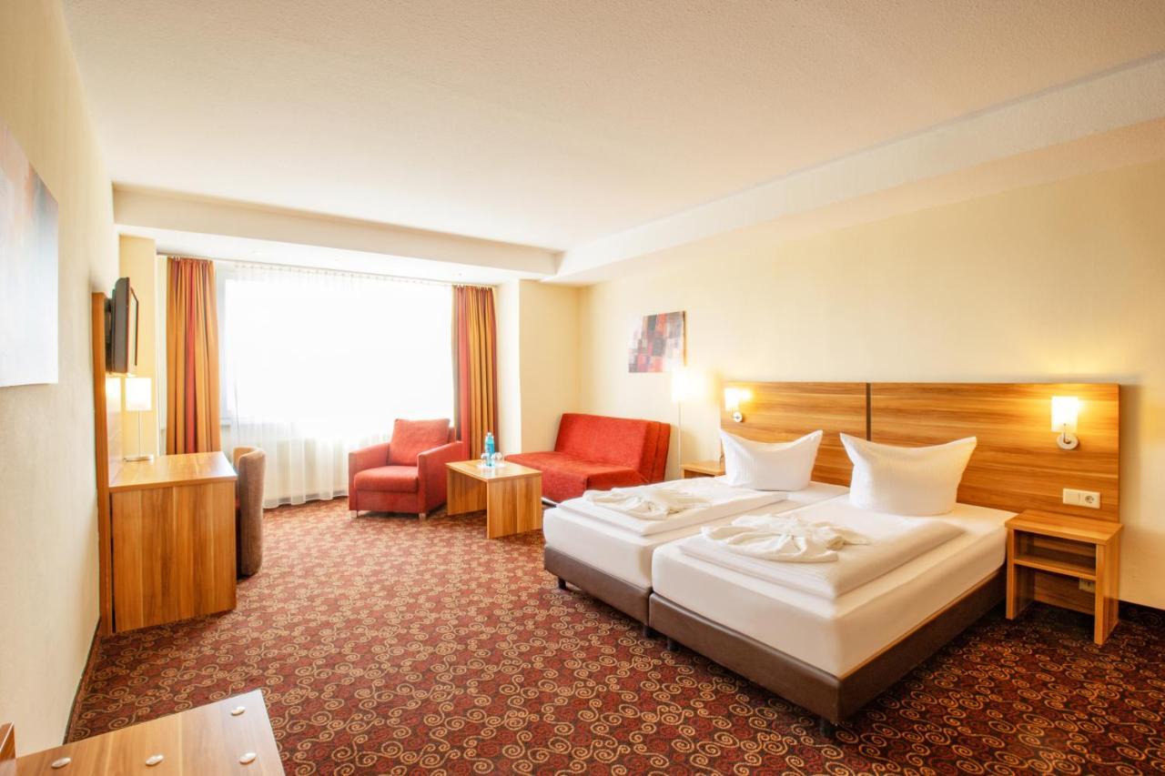 Ferien Hotel Rennsteigblick Friedrichroda Ngoại thất bức ảnh