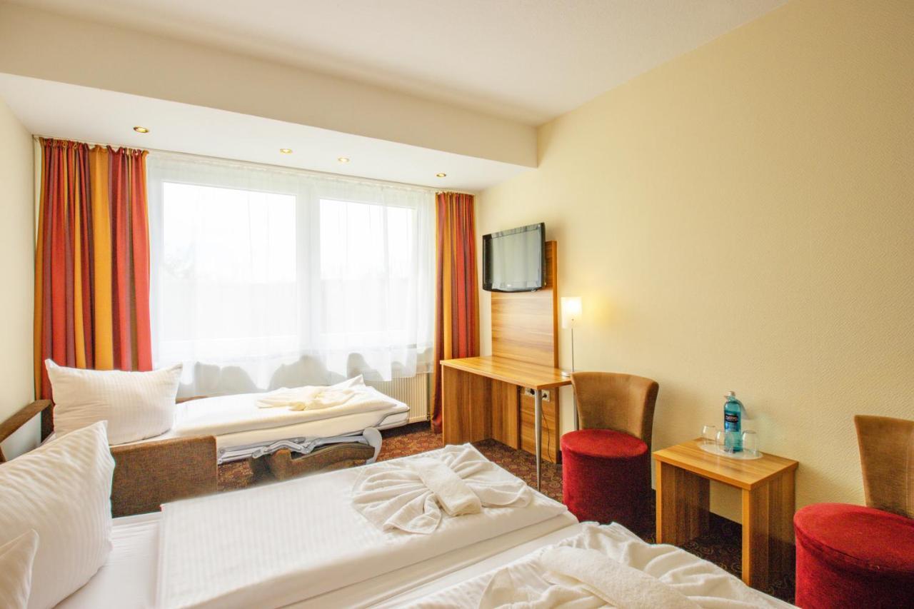 Ferien Hotel Rennsteigblick Friedrichroda Ngoại thất bức ảnh