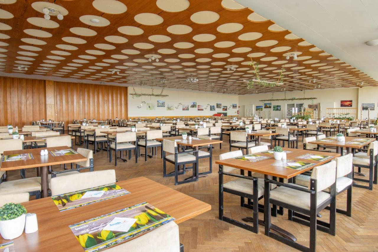 Ferien Hotel Rennsteigblick Friedrichroda Ngoại thất bức ảnh